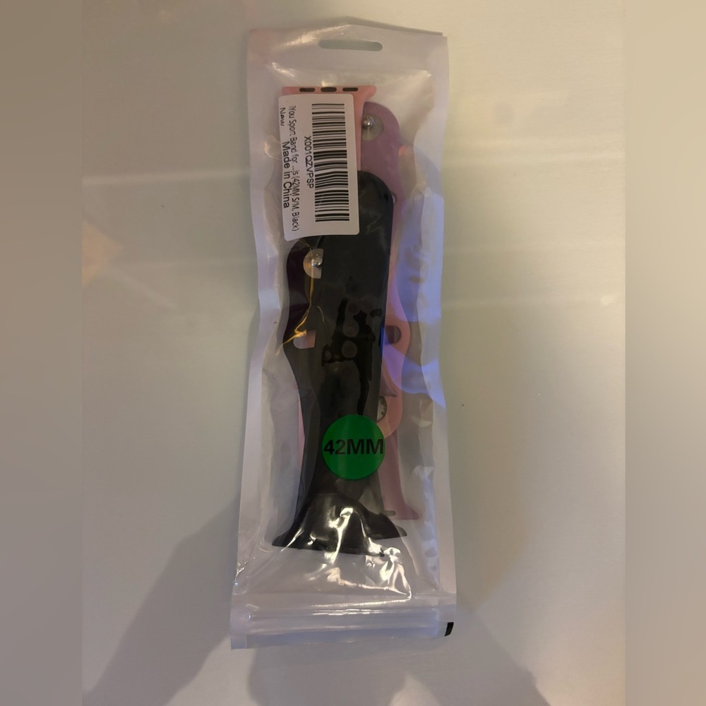 3 different colored apple watch bands